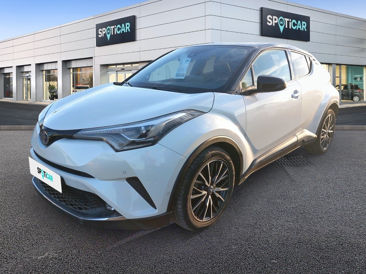 TOYOTAC-HR Hybride 122h Collection occasion en vente à Agde au prix de 18 419 €