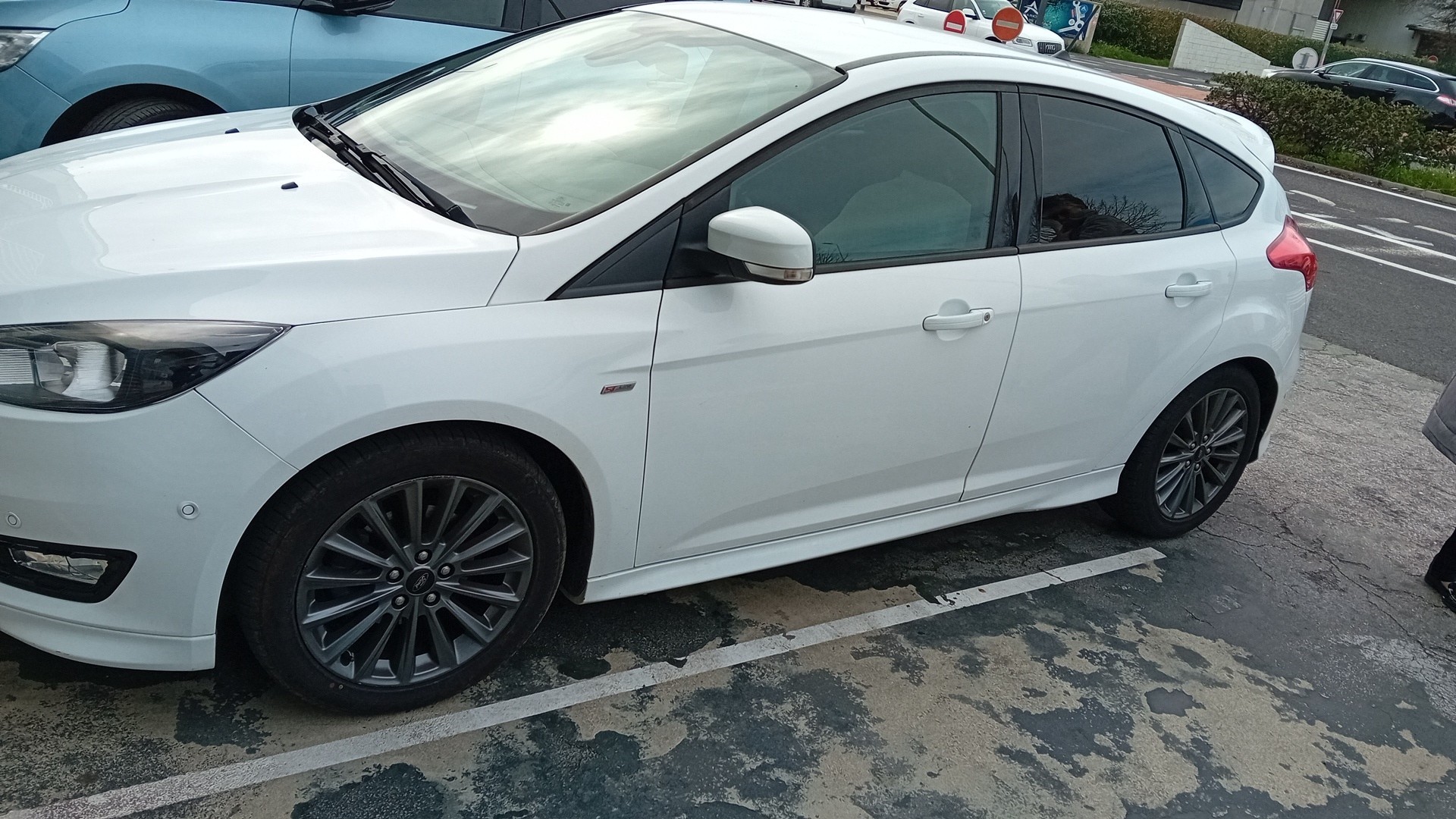 FORDFocus 1.0 EcoBoost 125 S&S ST Line occasion en vente à Perpignan au prix de 10 290 €