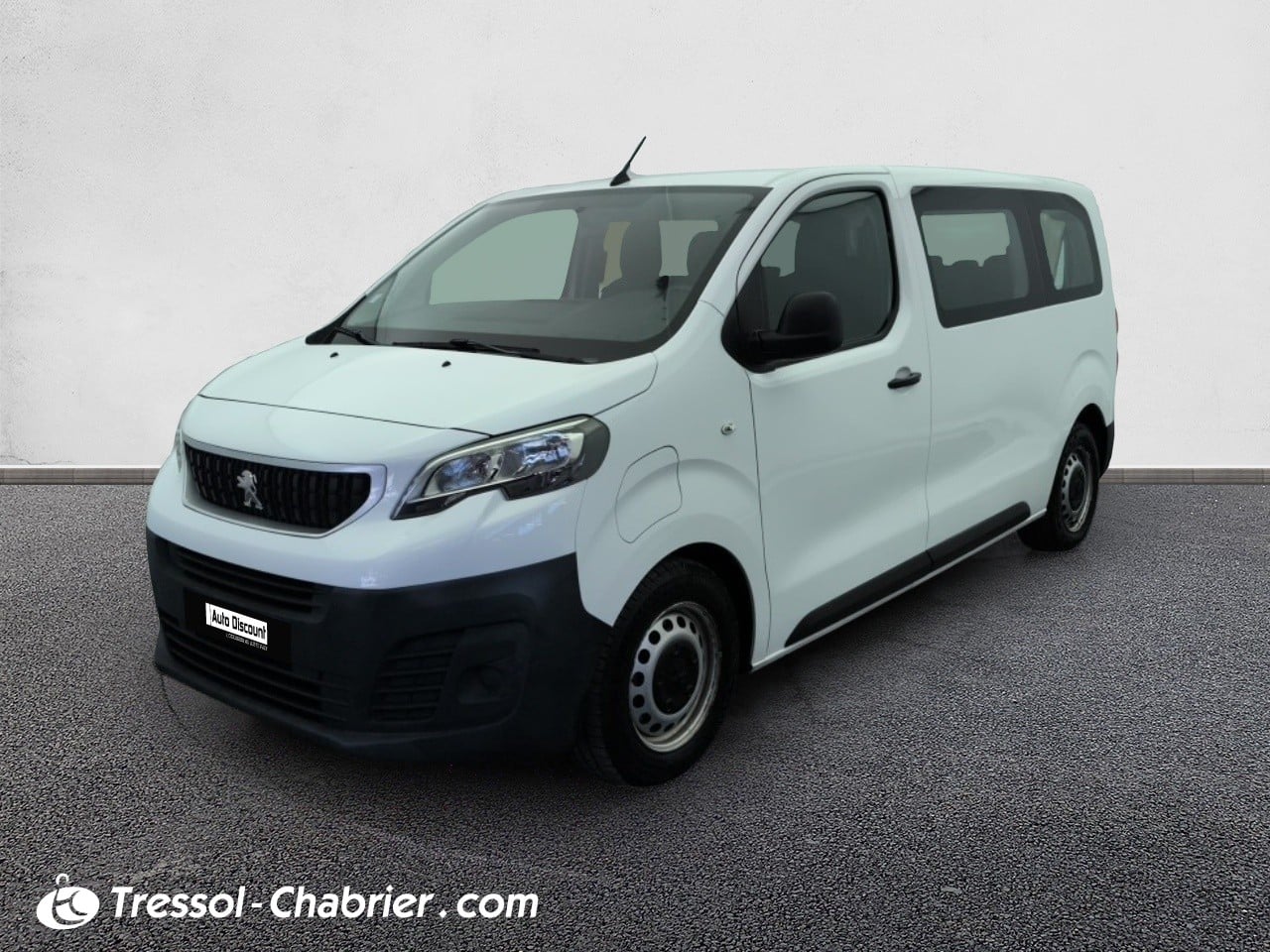 PEUGEOTTraveller Standard Electrique 50 kWh 136ch Business occasion en vente à Perpignan au prix de 17 990 €