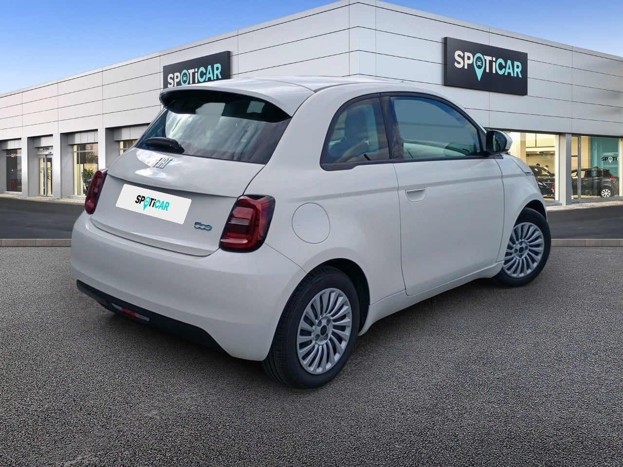 FIAT500 e 118 ch Nouvelle 500 occasion en vente à Carcassonne au prix de 15 513 €