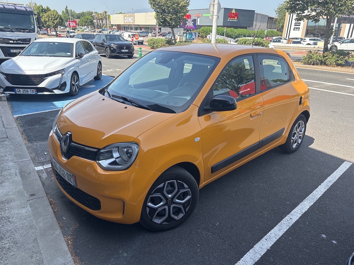 RENAULTTwingo III SCe 65 Equilibre occasion en vente à Perpignan au prix de 14 290 €